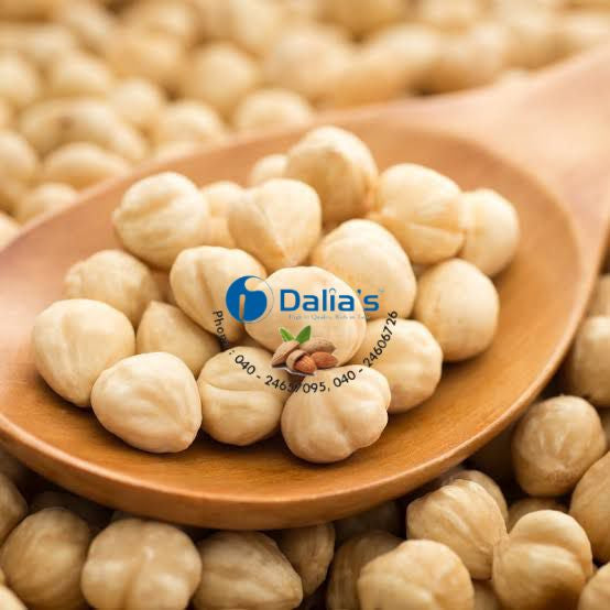 HazelNuts (250g)
